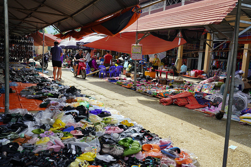 Nam Cuong Market