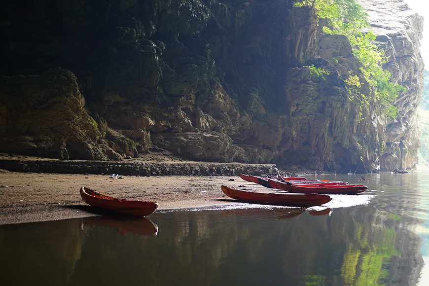 Puong Cave